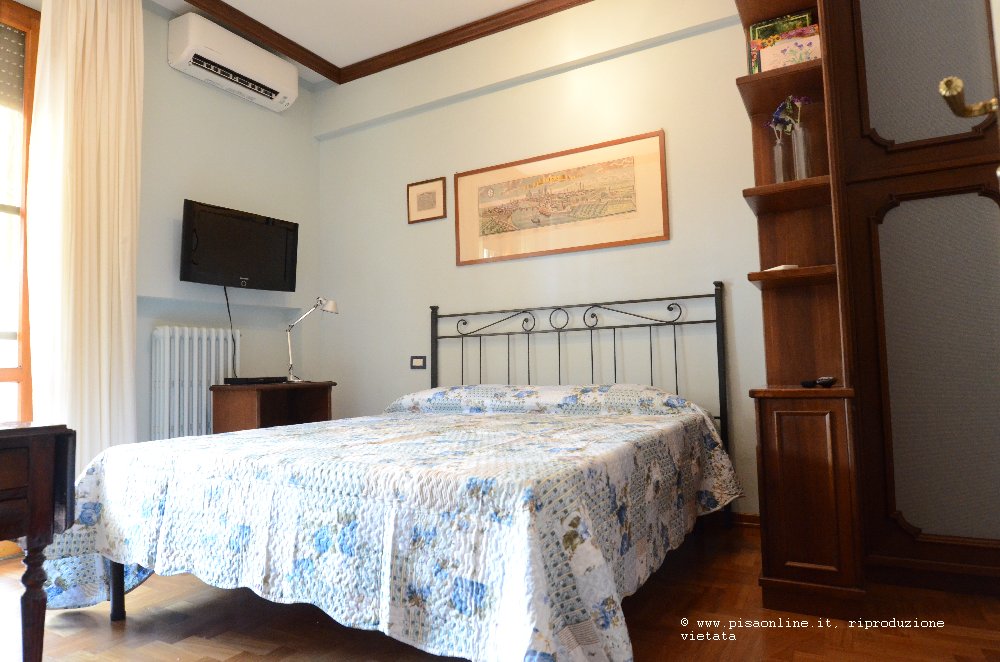 camera azzurra Bed and Breakfast PISA RELAIS